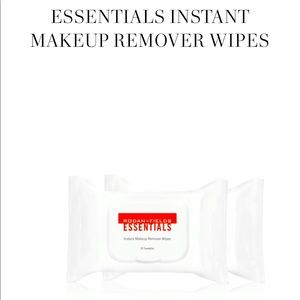 R+F Instant Makeup Remover Wipes